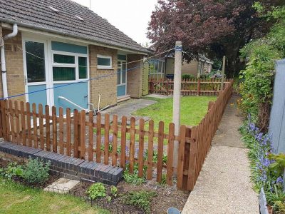 picket fence installation in bungalow front garden in corby